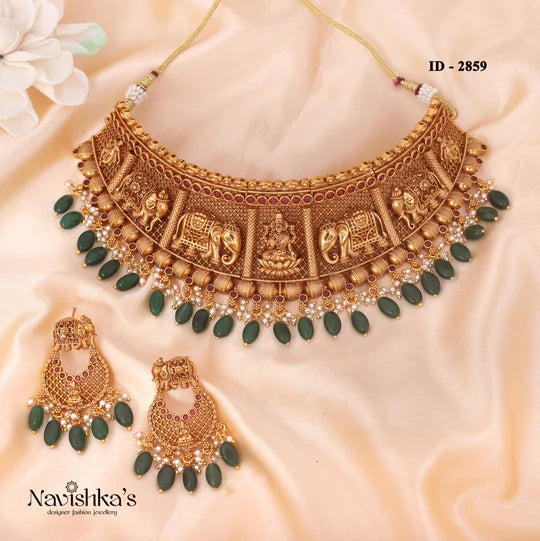 Beads Choker