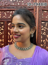 Load image into Gallery viewer, Victorian Necklace Set
