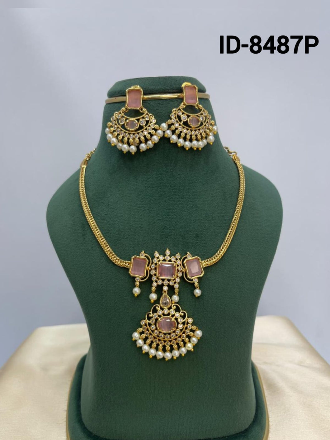 Antique Necklace Set