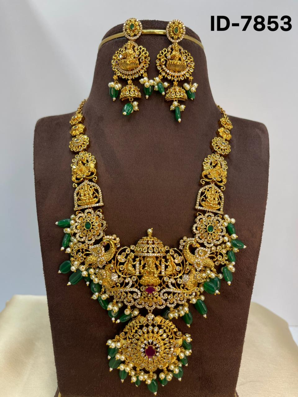 Antique Necklace Set