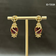 Load image into Gallery viewer, Victorian Hangings
