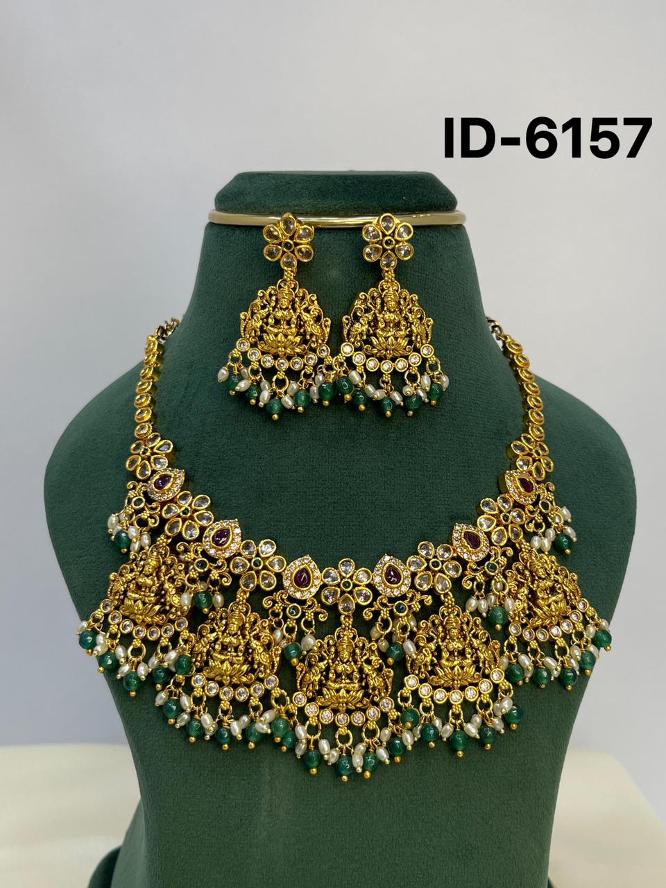 Antique Necklace Set