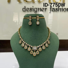 Load image into Gallery viewer, Victorian Necklace Set
