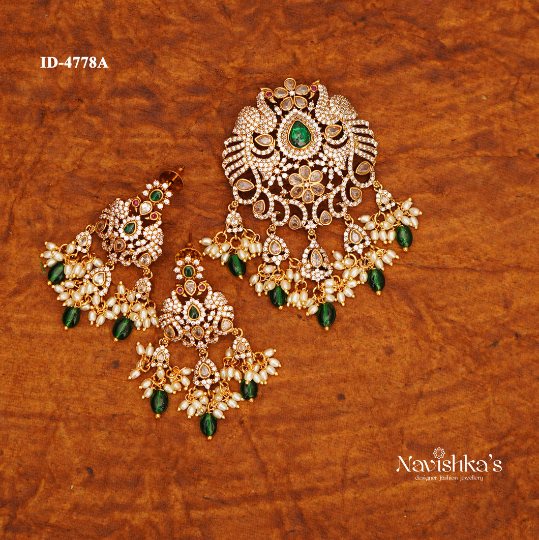 Victorian Pendant Set