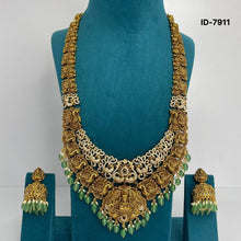 Load image into Gallery viewer, Nakshi Haram Set
