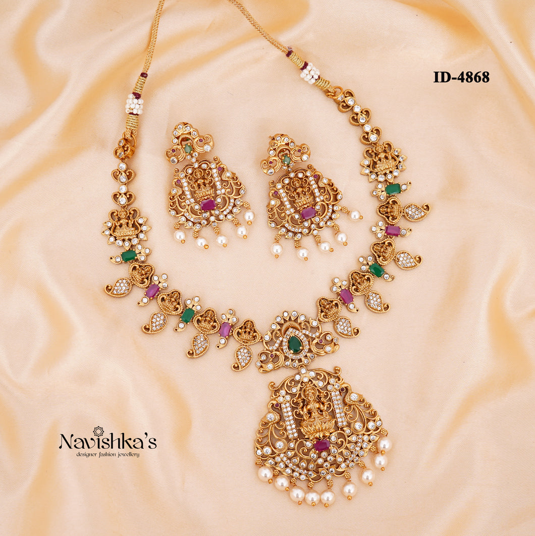 Gold Look Necklace set