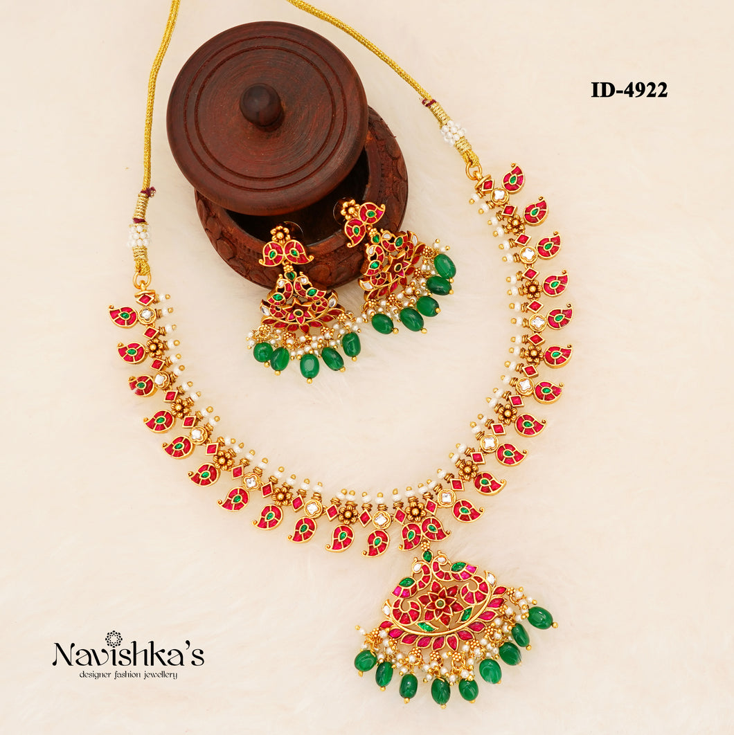 Jadau Necklace