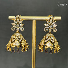 Load image into Gallery viewer, Victorian Jhumkas
