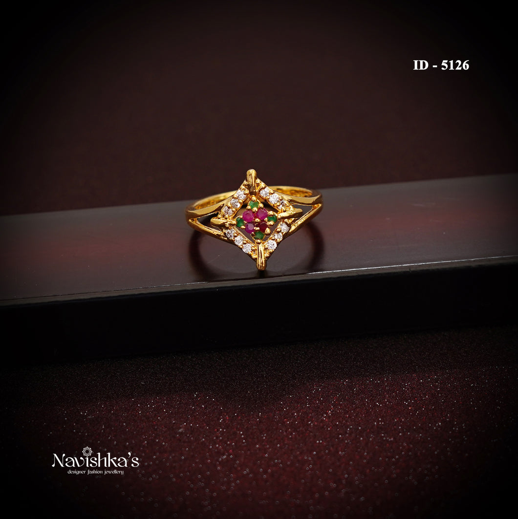 Zircon Finger Ring