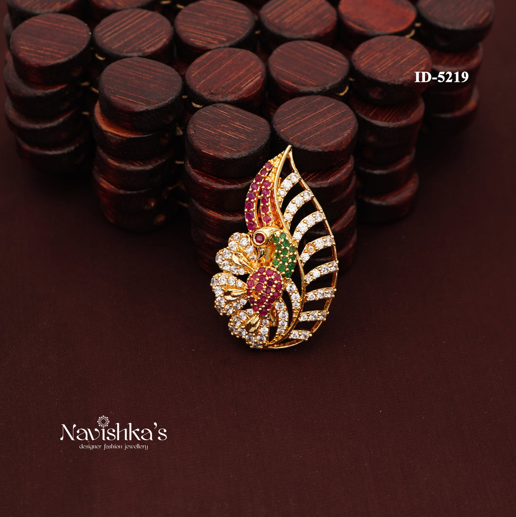 Zircon Saree Pin
