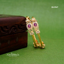 Load image into Gallery viewer, Zircon Bangles
