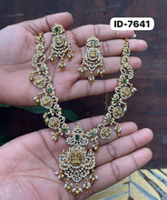 Load image into Gallery viewer, Nakshi Necklace set
