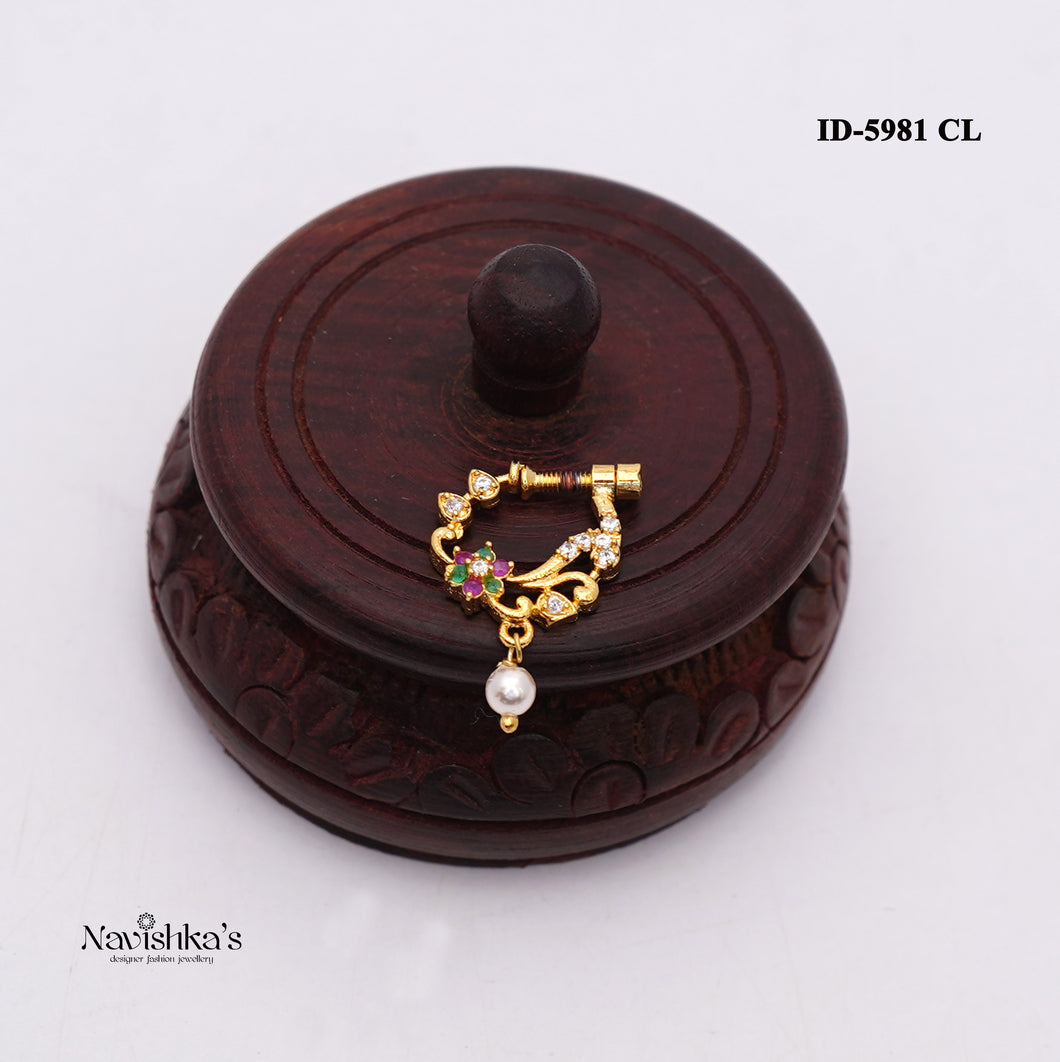 Zircon Nosepin