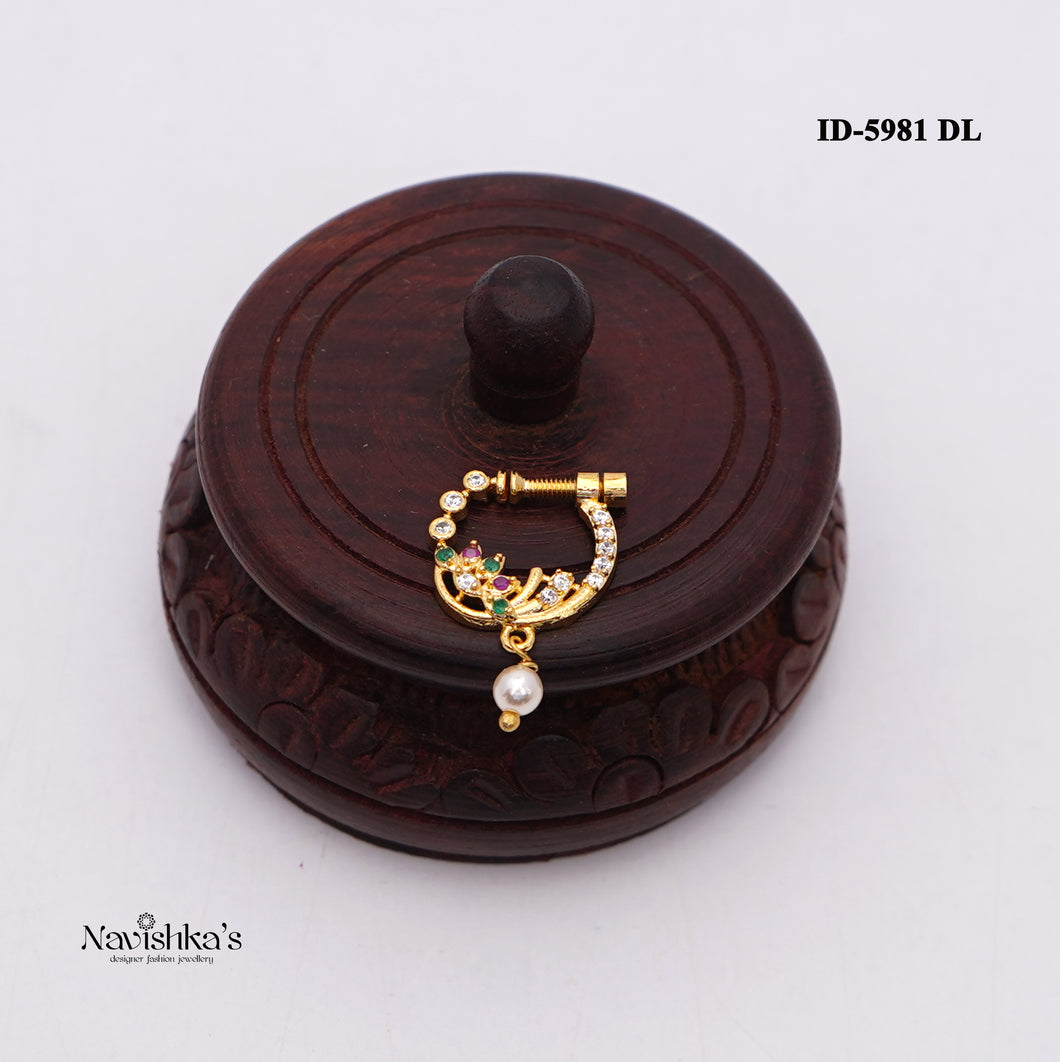 Zircon Nosepin