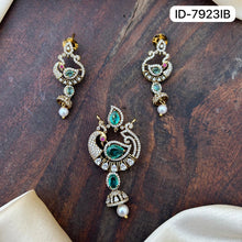 Load image into Gallery viewer, Victorian Pendent Set
