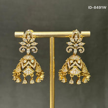 Load image into Gallery viewer, Victorian Jhumkas
