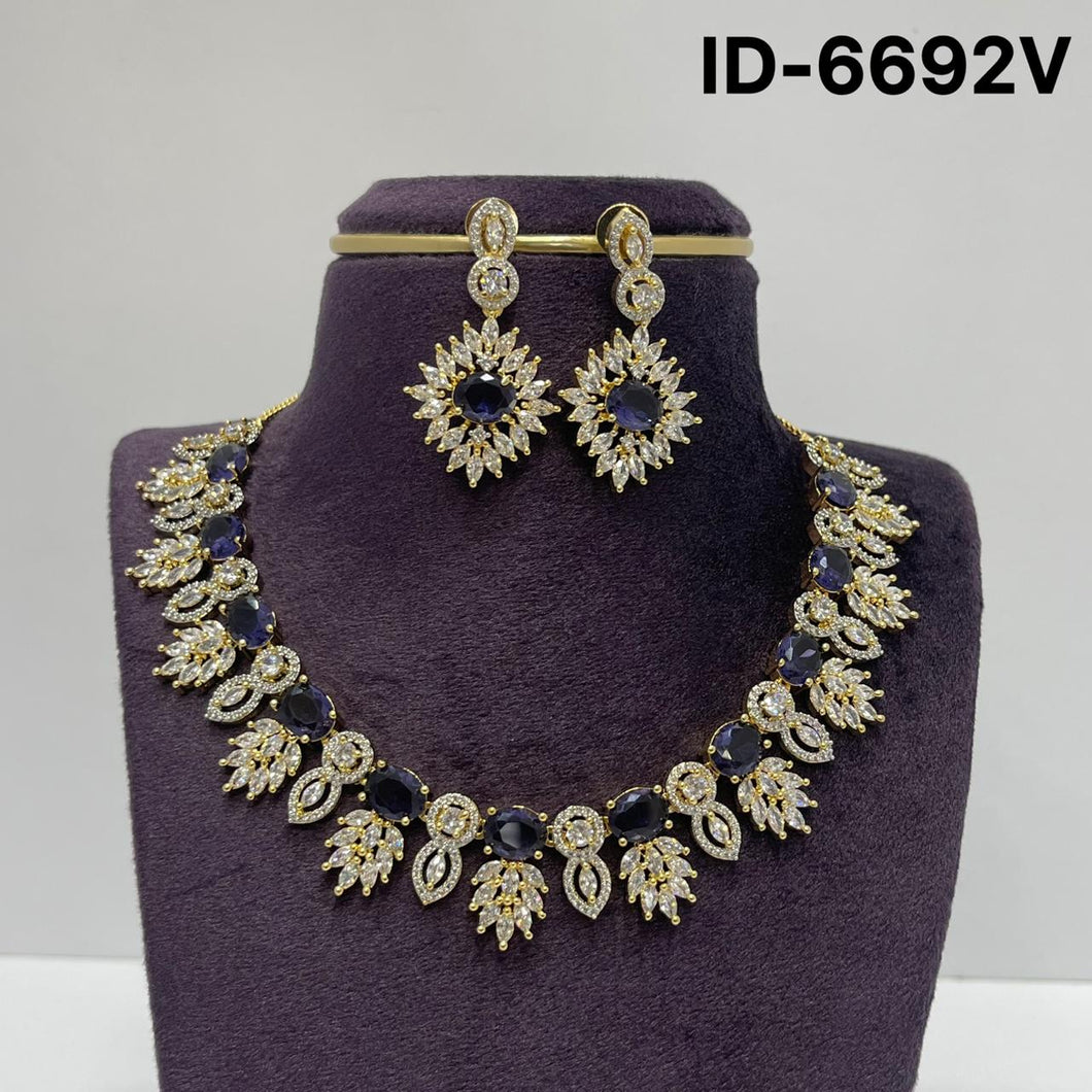 AD Necklace Set