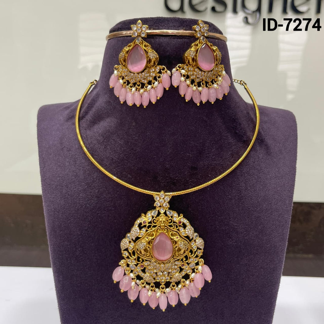 Hasli with Antique pendant