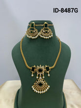 Load image into Gallery viewer, Antique Necklace Set
