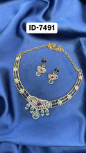 Load image into Gallery viewer, Victorian Kante Necklace Set
