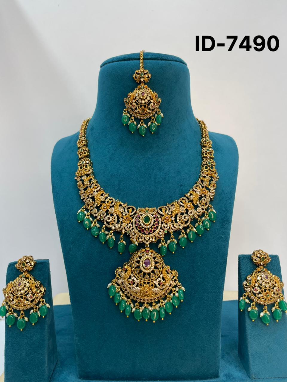 Antique Necklace Set