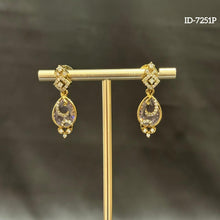 Load image into Gallery viewer, Victorian Hangings
