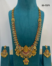 Load image into Gallery viewer, Nakshi Haram Set
