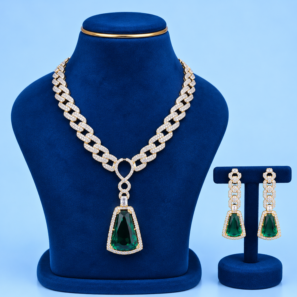AD necklace set