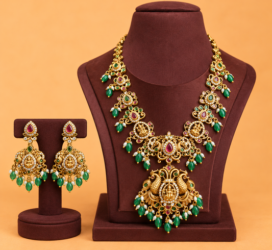 Antique necklace set