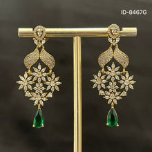 Load image into Gallery viewer, Victorian Hangings
