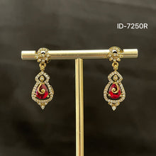 Load image into Gallery viewer, Victorian Hangings
