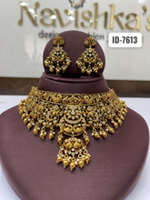 Load image into Gallery viewer, Nakshi Choker Set

