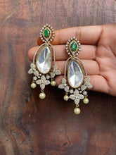 Load image into Gallery viewer, POLKI EARRINGS

