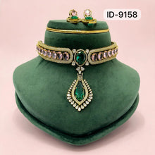 Load image into Gallery viewer, Victorian Necklace Set
