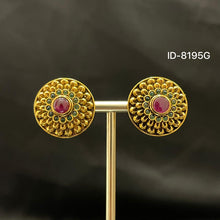 Load image into Gallery viewer, Antique Ear Tops/Studs
