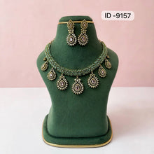 Load image into Gallery viewer, Victorian Necklace Set
