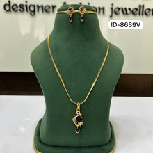 Load image into Gallery viewer, Antique Chain
