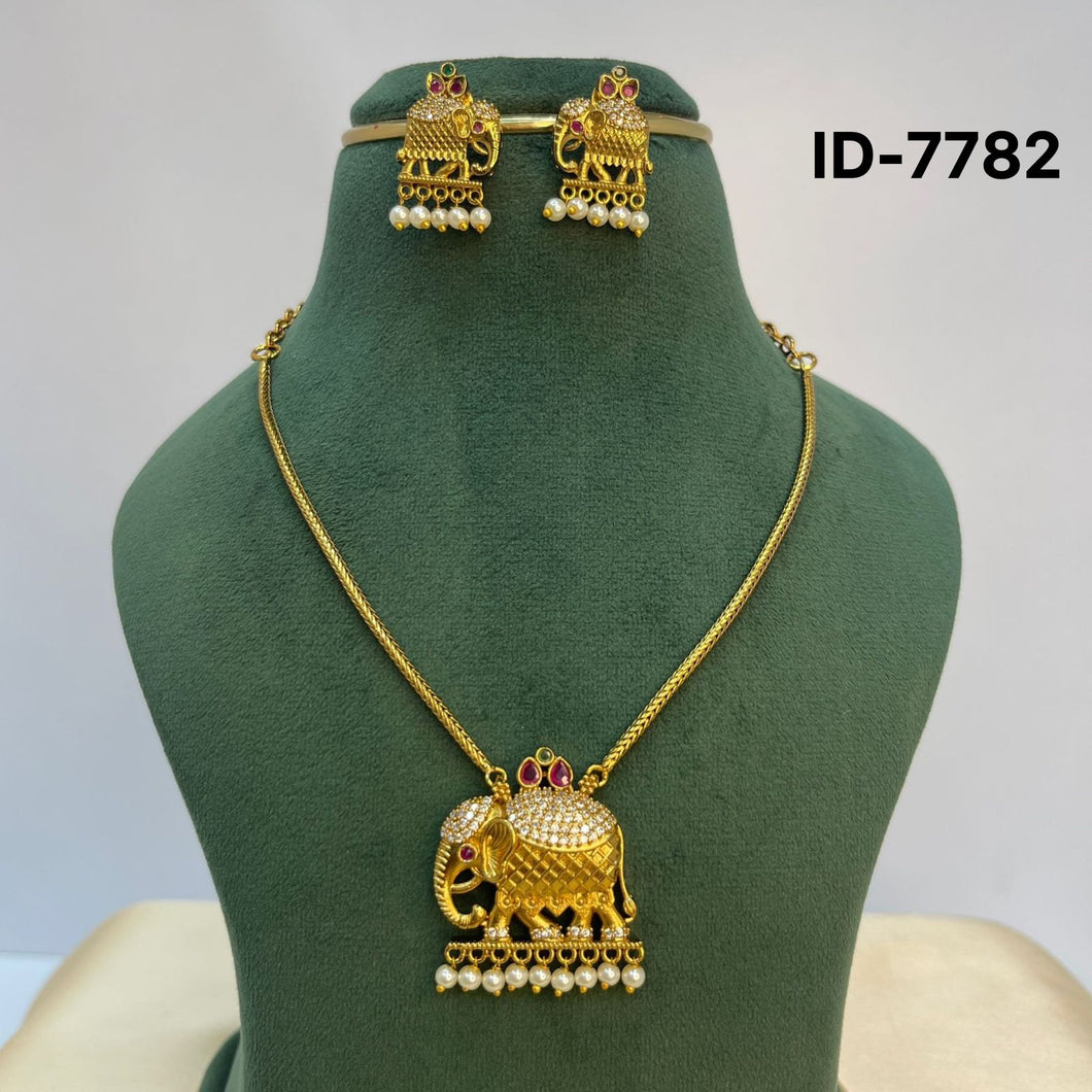 Antique Necklace Set