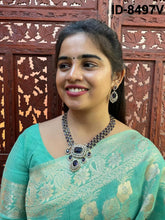 Load image into Gallery viewer, Victorian Necklace Set
