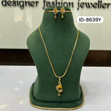 Load image into Gallery viewer, Antique Chain
