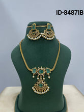 Load image into Gallery viewer, Antique Necklace Set
