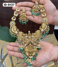 Load image into Gallery viewer, Antique Necklace set
