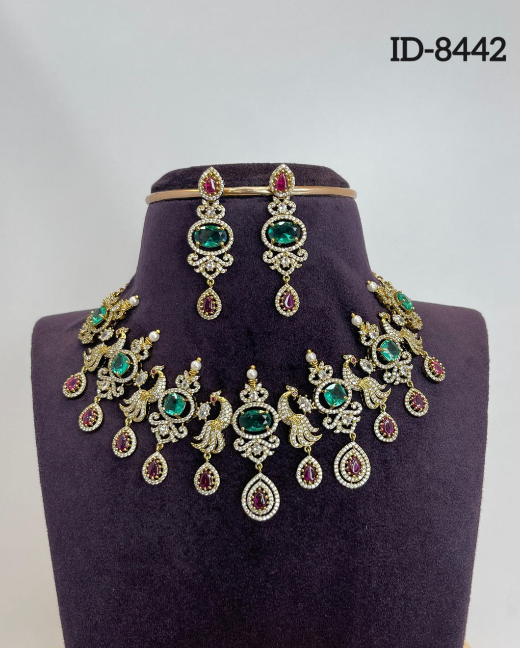 Victorian Necklace Set