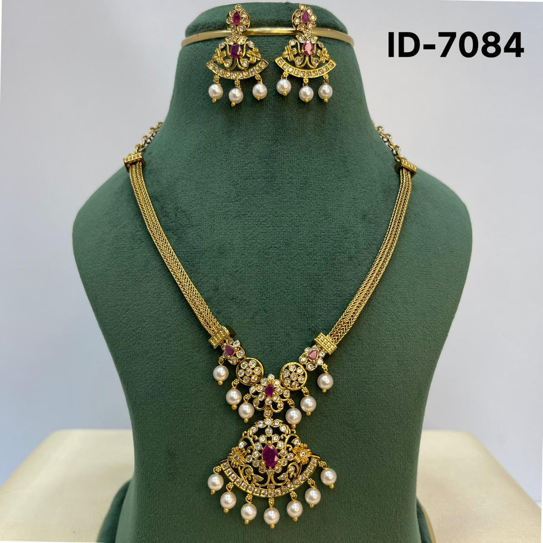 Antique Necklace Set