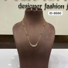 Load image into Gallery viewer, Zircon Mangalsutra
