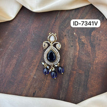 Load image into Gallery viewer, Victorian Pendent Set
