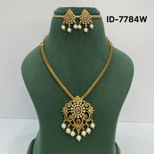 Load image into Gallery viewer, Antique Necklace Set

