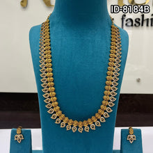 Load image into Gallery viewer, Nakshi Haram Set
