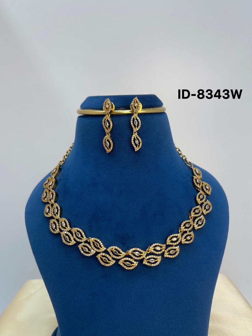 Antique Necklace Set