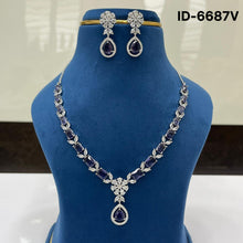 Load image into Gallery viewer, Zircon Necklace Set
